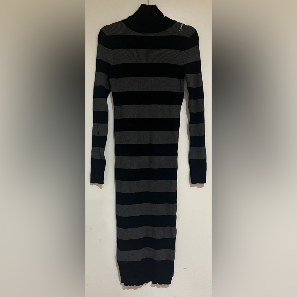 Women’s New Rocorose Black and Gray Striped Long Sleeve Sweater Dress